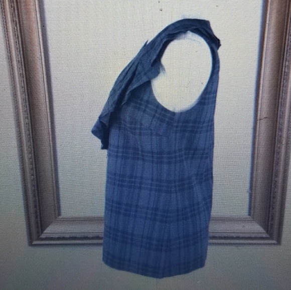 🌟Banana Republic Blue Sleeveless Blouse - Picture 8 of 8